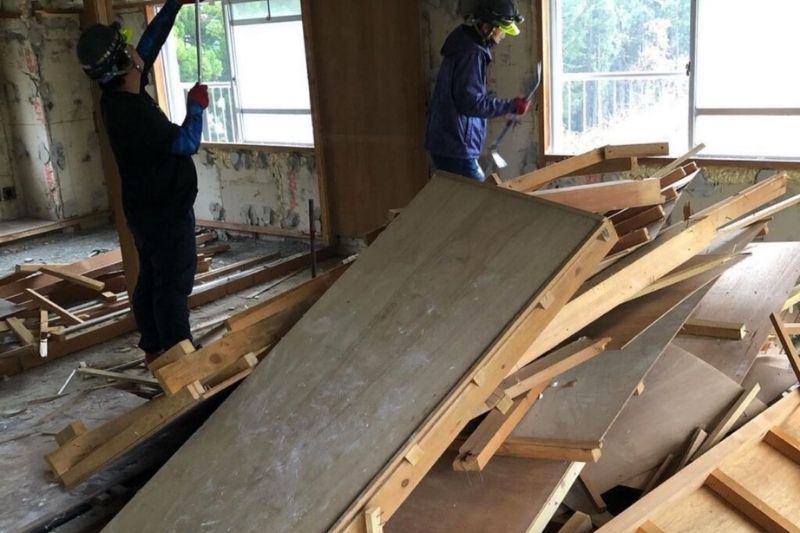 屋根修理 瓦工事 解体工事 土木工事 雨漏り修理 庭木伐採 雨漏り 石川県 野々市市 珠洲市